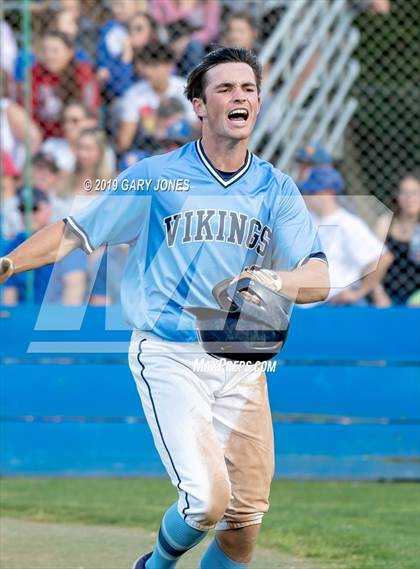 Thumbnail 2 in Oakmont vs. Del Campo (CIF SJS D2 Final) photogallery.