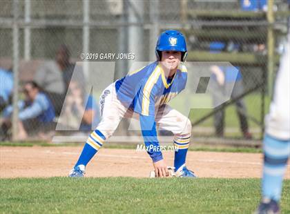 Thumbnail 1 in Oakmont vs. Del Campo (CIF SJS D2 Final) photogallery.