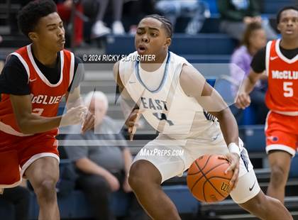 Thumbnail 2 in McCluer vs Belleville East (Belleville East Chick-fil-a Classic) photogallery.
