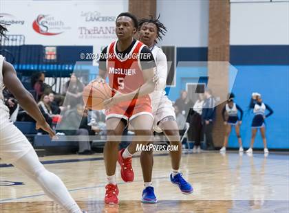 Thumbnail 3 in McCluer vs Belleville East (Belleville East Chick-fil-a Classic) photogallery.