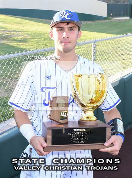 Thumbnail 1 in Valley Christian vs. Yuma Catholic (AIA 3A Final - Awards) photogallery.