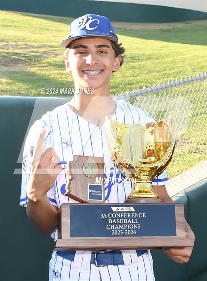Thumbnail 1 in Valley Christian vs. Yuma Catholic (AIA 3A Final - Awards) photogallery.