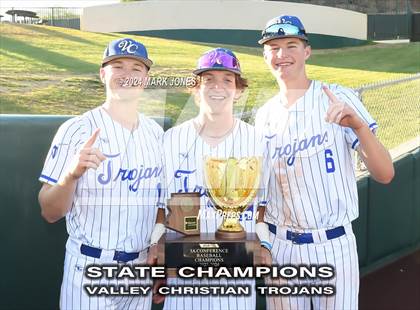 Thumbnail 1 in Valley Christian vs. Yuma Catholic (AIA 3A Final - Awards) photogallery.