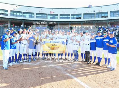 Thumbnail 3 in Valley Christian vs. Yuma Catholic (AIA 3A Final - Awards) photogallery.