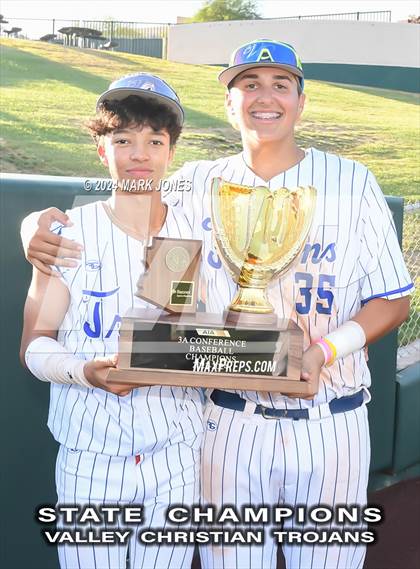 Thumbnail 1 in Valley Christian vs. Yuma Catholic (AIA 3A Final - Awards) photogallery.