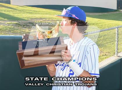 Thumbnail 3 in Valley Christian vs. Yuma Catholic (AIA 3A Final - Awards) photogallery.