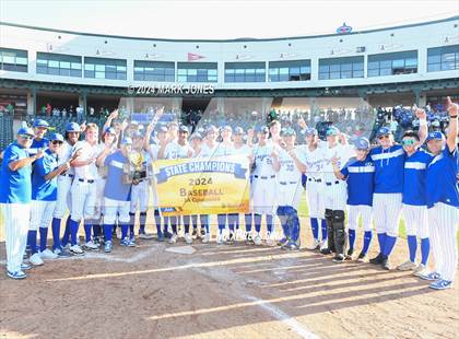 Thumbnail 2 in Valley Christian vs. Yuma Catholic (AIA 3A Final - Awards) photogallery.