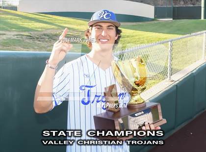 Thumbnail 2 in Valley Christian vs. Yuma Catholic (AIA 3A Final - Awards) photogallery.