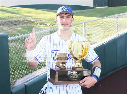 Thumbnail 2 in Valley Christian vs. Yuma Catholic (AIA 3A Final - Awards) photogallery.
