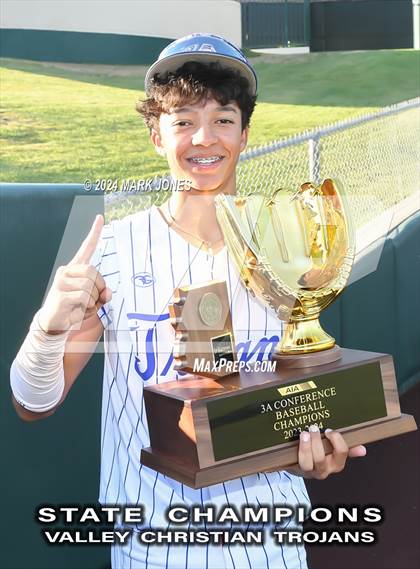 Thumbnail 2 in Valley Christian vs. Yuma Catholic (AIA 3A Final - Awards) photogallery.