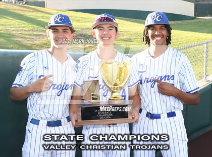 Thumbnail 2 in Valley Christian vs. Yuma Catholic (AIA 3A Final - Awards) photogallery.