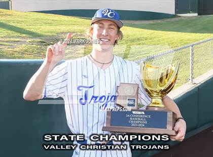 Thumbnail 2 in Valley Christian vs. Yuma Catholic (AIA 3A Final - Awards) photogallery.