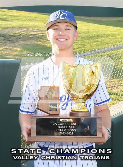 Thumbnail 1 in Valley Christian vs. Yuma Catholic (AIA 3A Final - Awards) photogallery.
