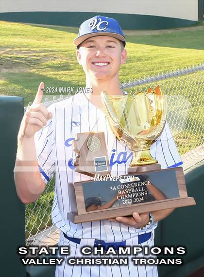 Thumbnail 3 in Valley Christian vs. Yuma Catholic (AIA 3A Final - Awards) photogallery.