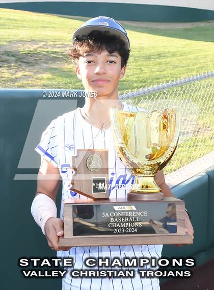 Thumbnail 1 in Valley Christian vs. Yuma Catholic (AIA 3A Final - Awards) photogallery.
