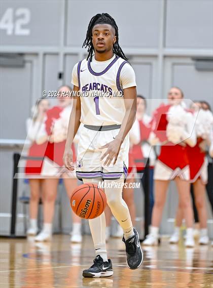 Thumbnail 2 in Richmond vs. Muncie Central (IHSAA 4A Section 9 Round 1)  photogallery.