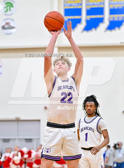Thumbnail 1 in Richmond vs. Muncie Central (IHSAA 4A Section 9 Round 1)  photogallery.