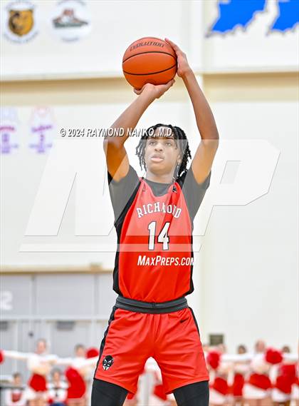 Thumbnail 1 in Richmond vs. Muncie Central (IHSAA 4A Section 9 Round 1)  photogallery.