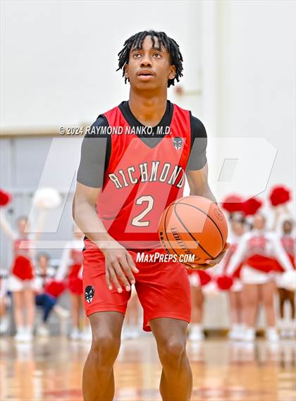 Thumbnail 2 in Richmond vs. Muncie Central (IHSAA 4A Section 9 Round 1)  photogallery.