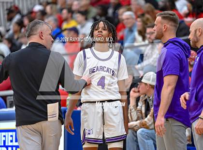 Thumbnail 3 in Richmond vs. Muncie Central (IHSAA 4A Section 9 Round 1)  photogallery.