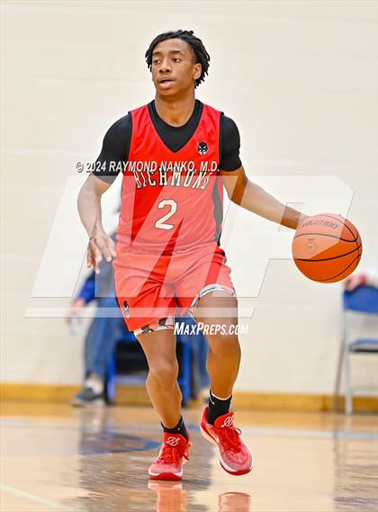 Thumbnail 3 in Richmond vs. Muncie Central (IHSAA 4A Section 9 Round 1)  photogallery.