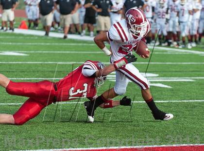 Thumbnail 1 in La Serna vs. Vista (Brothers in Arms Classic) photogallery.
