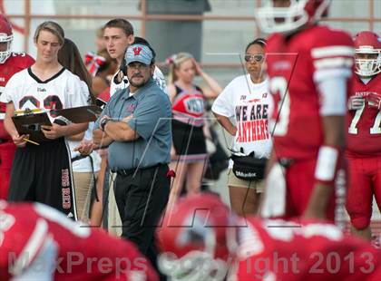 Thumbnail 1 in La Serna vs. Vista (Brothers in Arms Classic) photogallery.