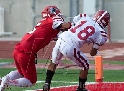 Thumbnail 1 in La Serna vs. Vista (Brothers in Arms Classic) photogallery.