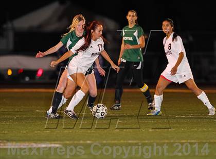 Thumbnail 3 in Royal @ Simi Valley photogallery.