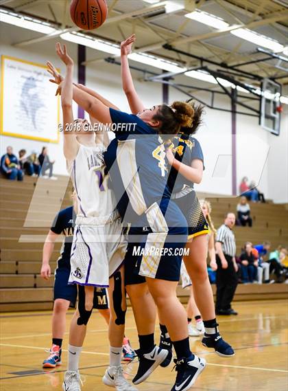 Thumbnail 1 in Mariner @ Lake Stevens photogallery.