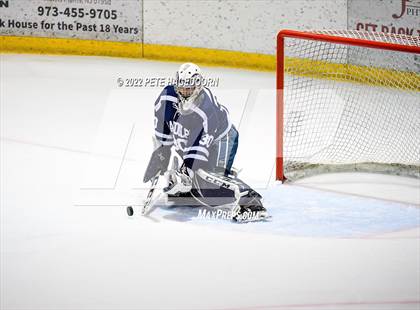 Thumbnail 3 in Randolph @ Morris Knolls photogallery.