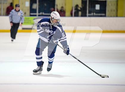 Thumbnail 1 in Randolph @ Morris Knolls photogallery.