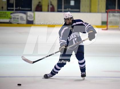 Thumbnail 1 in Randolph @ Morris Knolls photogallery.