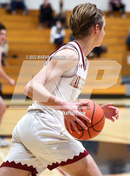 Thumbnail 2 in Oaks vs Westlake photogallery.
