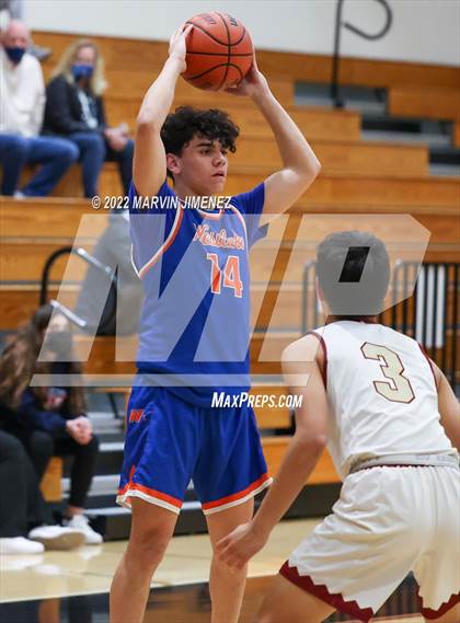 Thumbnail 3 in Oaks vs Westlake photogallery.