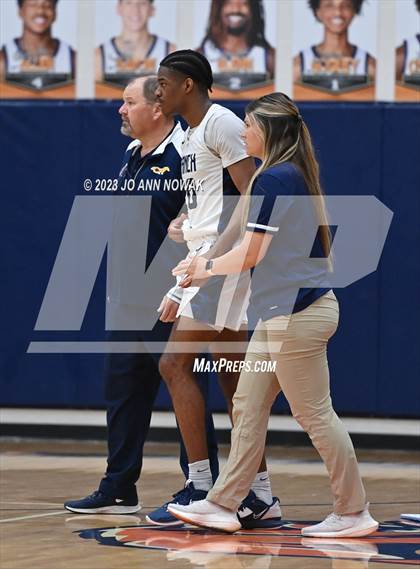 Thumbnail 2 in Bridgeland vs. Cypress Ranch (Houston Methodist Cy-Hoops Invitational) photogallery.