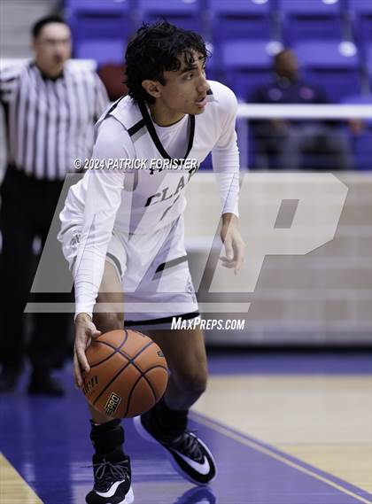 Thumbnail 3 in Clark vs. Harlan photogallery.