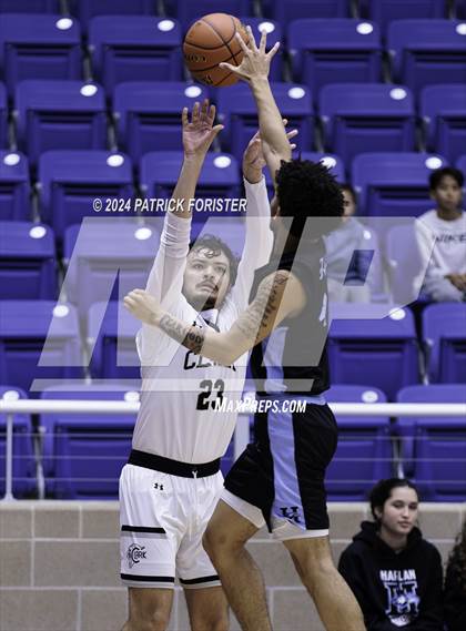 Thumbnail 3 in Clark vs. Harlan photogallery.