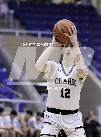 Thumbnail 1 in Clark vs. Harlan photogallery.