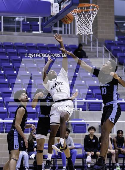 Thumbnail 2 in Clark vs. Harlan photogallery.