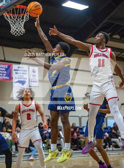 Thumbnail 2 in New Life Christian Academy vs. Berean Baptist Academy (Veterans Showcase 2025) photogallery.