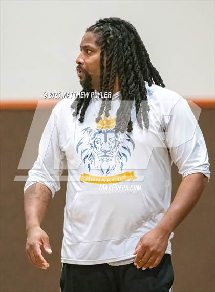 Thumbnail 2 in New Life Christian Academy vs. Berean Baptist Academy (Veterans Showcase 2025) photogallery.