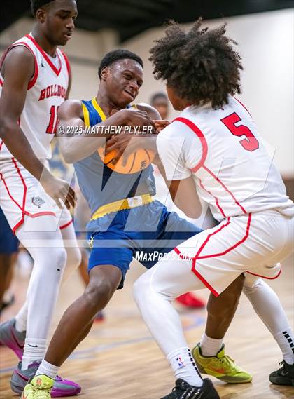 Thumbnail 2 in New Life Christian Academy vs. Berean Baptist Academy (Veterans Showcase 2025) photogallery.