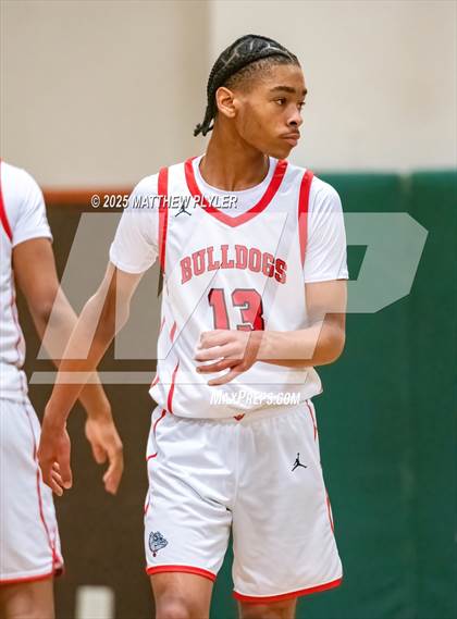 Thumbnail 3 in New Life Christian Academy vs. Berean Baptist Academy (Veterans Showcase 2025) photogallery.