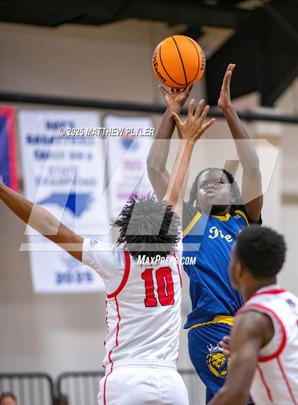 Thumbnail 1 in New Life Christian Academy vs. Berean Baptist Academy (Veterans Showcase 2025) photogallery.