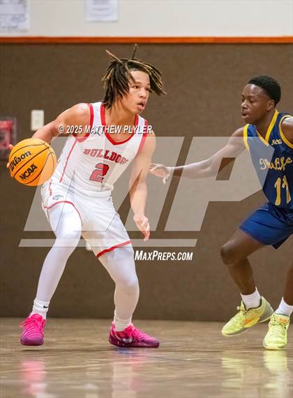 Thumbnail 1 in New Life Christian Academy vs. Berean Baptist Academy (Veterans Showcase 2025) photogallery.