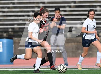 Thumbnail 3 in Episcopal of Acadiana vs. Academy of the Sacred Heart (LHSAA Div IV Semifinals) photogallery.