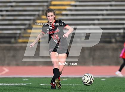 Thumbnail 3 in Episcopal of Acadiana vs. Academy of the Sacred Heart (LHSAA Div IV Semifinals) photogallery.