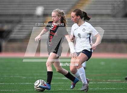 Thumbnail 3 in Episcopal of Acadiana vs. Academy of the Sacred Heart (LHSAA Div IV Semifinals) photogallery.