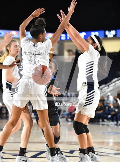 Thumbnail 1 in Sierra Canyon @ Windward (CIF SS Open DIV Final)) photogallery.